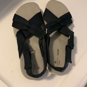 Clarks cloud steppers navy